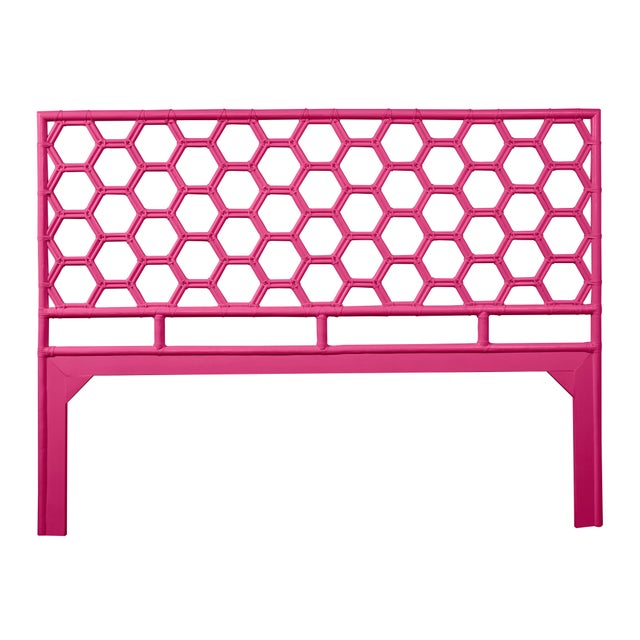 Add a touch of modern charm to your bedroom with the beautifully crafted Honeycomb bed. Handcrafted from natural rattan...