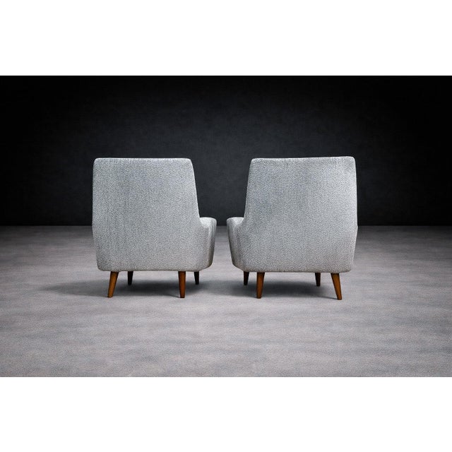 Wood Pair of Armchairs in Hardwood & Light Blue Chenille, Giuseppe Scapinelli, 1950s For Sale - Image 7 of 11