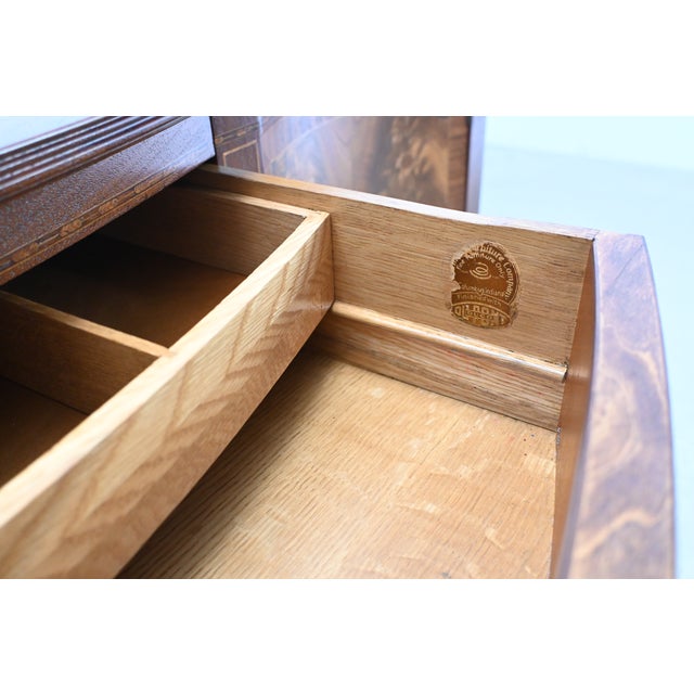 Fine Federal Style Flame Mahogany & Satinwood Inlaid Sideboard Server by Orinoco For Sale - Image 12 of 12