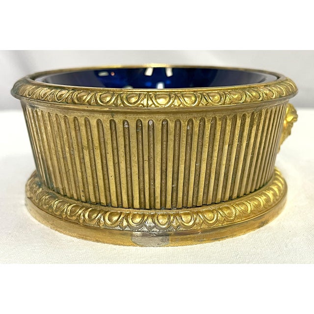 Early 1900's Georgian Style Gold Plate Oval Dish With Blue Glass Liner For Sale In West Palm - Image 6 of 12