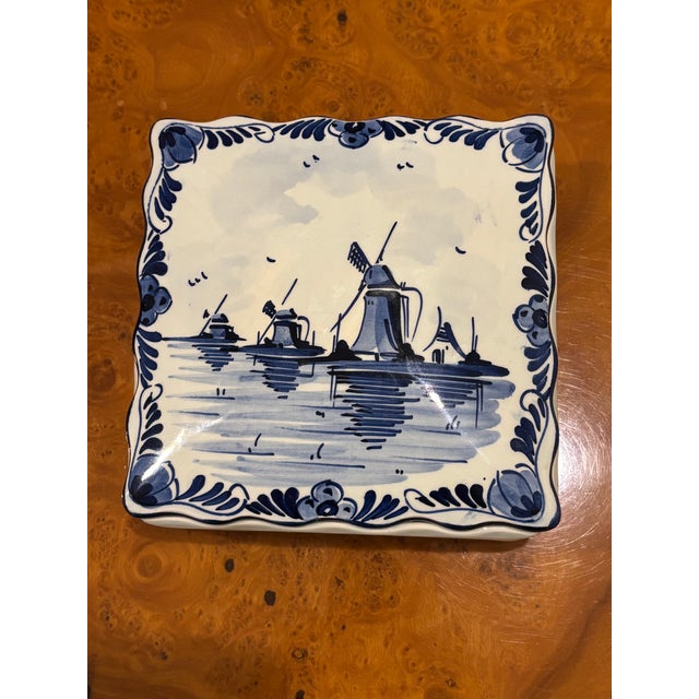 Delft Vintage Delft Blue Holland Hand-Painted Windmill Lidded Trinket Box For Sale - Image 4 of 12