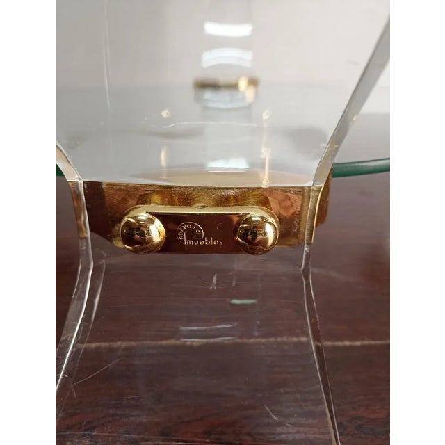 Mid-Century Modern Coffee Table in Glass and Acrylic from Curvasa Moseebles, 1980s For Sale - Image 3 of 8