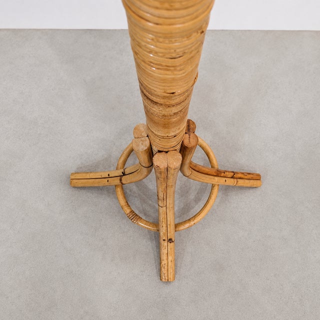 1970s Vintage Rattan and Bamboo Parrot Coat Stand, 1970s For Sale - Image 5 of 7