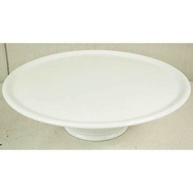 A large scale ironstone cake plate dating from the end of the 19th century and made by the French company "Opaque de...
