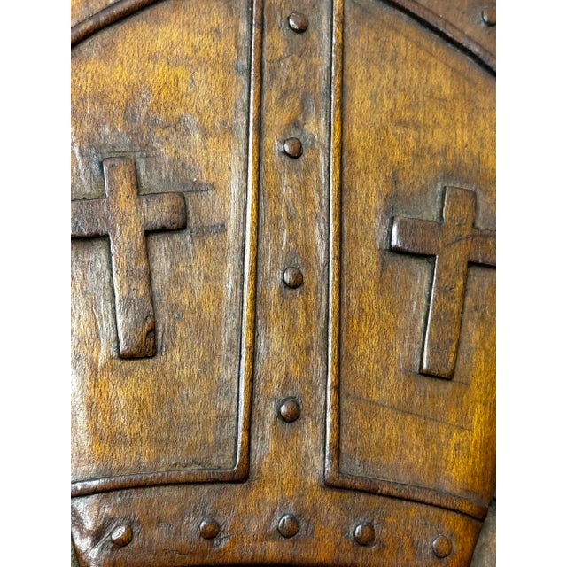 C1919 Hand-Carved Heraldic School Crest Plaque — Rivington & Blackrod Grammar School, Lancashire Wall Crest Sculpture For Sale - Image 13 of 18