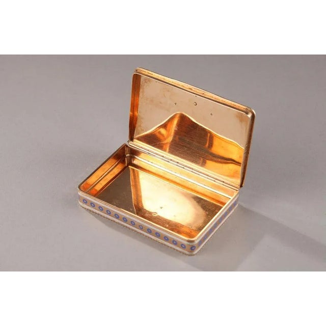 Late 18th Century Swiss Enamelled Gold Box, Late 18th Century For Sale - Image 5 of 10