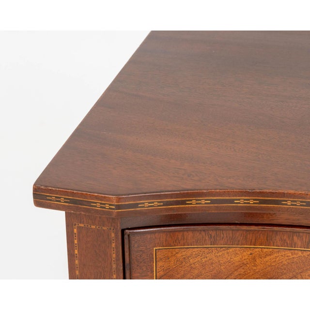 Early 20th Century Sheraton Style Flame Mahogany Serpentine Table For Sale - Image 5 of 9