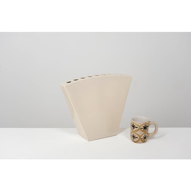Postmodern Vase from Cacharel, 1980 For Sale - Image 6 of 8