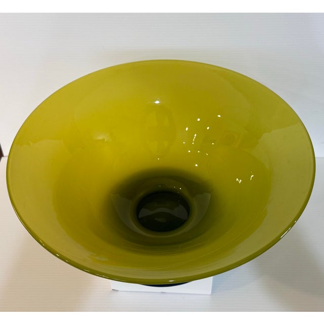 Mid-Century Modern Vintage Mid-Century Mustard Yellow Art Glass Pedestal Bowl 12” Diameter For Sale - Image 3 of 10