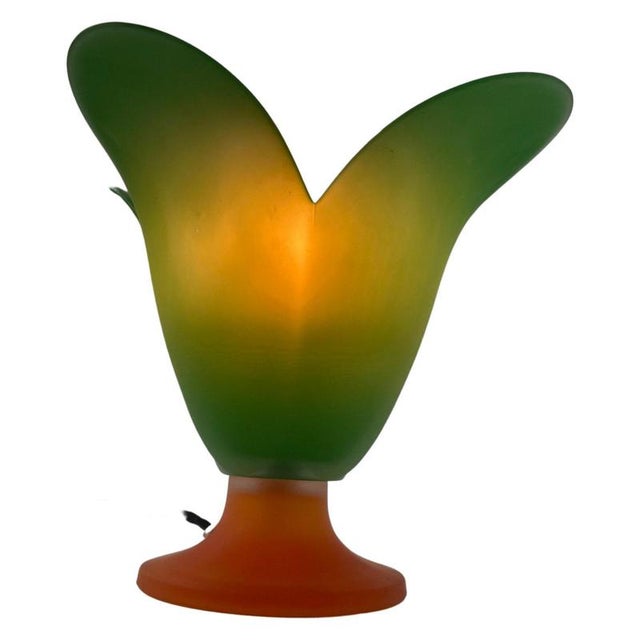 Glass Tullip Table Lamp in Green and Orange from Vandeheg, Netherlands For Sale - Image 5 of 6
