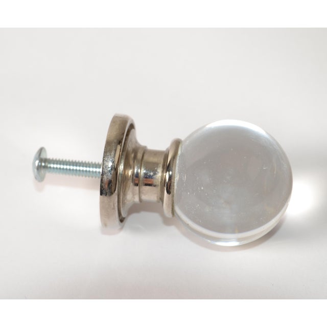 Set of 7 Vintage Hollywood Regency Round Chrystal Nickel Knobs Cabinet Handle For Sale In Miami - Image 6 of 10