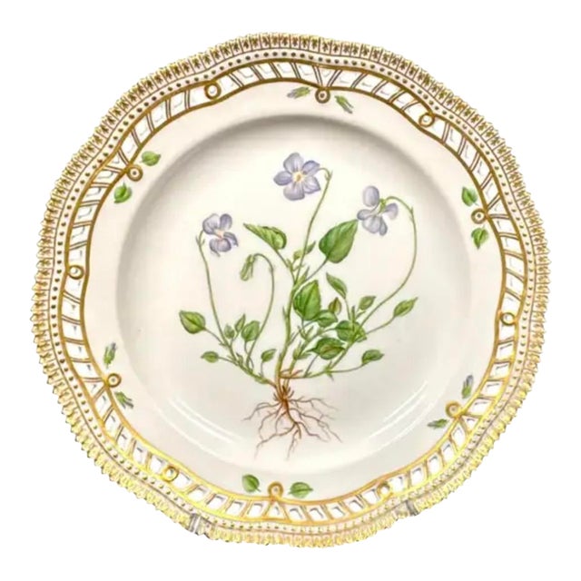 Royal Copenhagen Flora Danica 9" Plate, Viola Canina L, Gilt Border For Sale