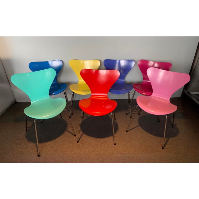Butterfly Chairs by Arne Jacobsen for Fritz Hansen, 1990s, Set of 7 For Sale - Image 17 of 17