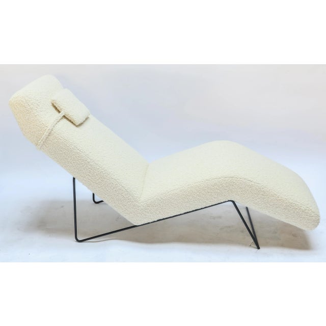 Mid-Century Modern Custom Mid Century Style Metal and Ivory Chaise Chair For Sale - Image 3 of 10