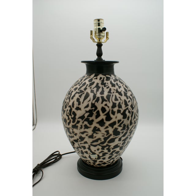 Late 20th Century Black & Ivory Geometric Chulucanas Pottery Lamp – Handcrafted Peruvian Art Lg Tribal Vase For Sale - Image 4 of 9
