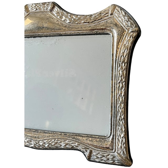 Bunny Williams Home 1980s Shabby Chic Silverplated Picture Frame With Sculpted Foliate Border for 5"x7" Landscape Vertical Picture For Sale - Image 4 of 11