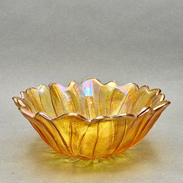 Vintage Indiana Glass Marigold Carnival Glass “Sunflower” Ruffled Bowl For Sale In New York - Image 6 of 9
