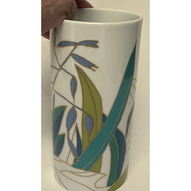 White Mid 20th Century Rosenthal Studio-Linie Wolf Bauer White Porcelain Floral Vase For Sale - Image 8 of 11