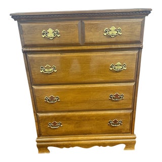 1980s Georgian Style Chest of Drawers For Sale