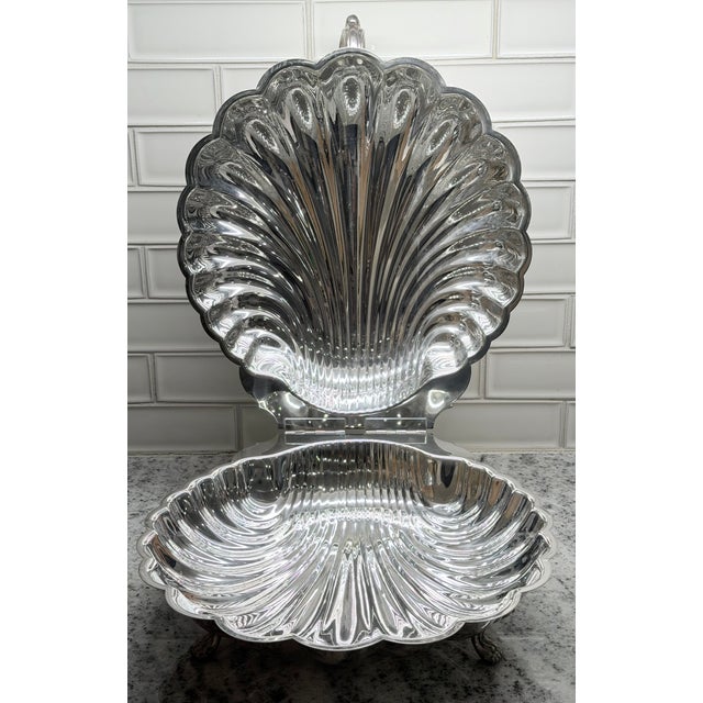 Vintage Oversized Silverplate Hinged Scallop Shell Buffet Server For Sale - Image 11 of 13