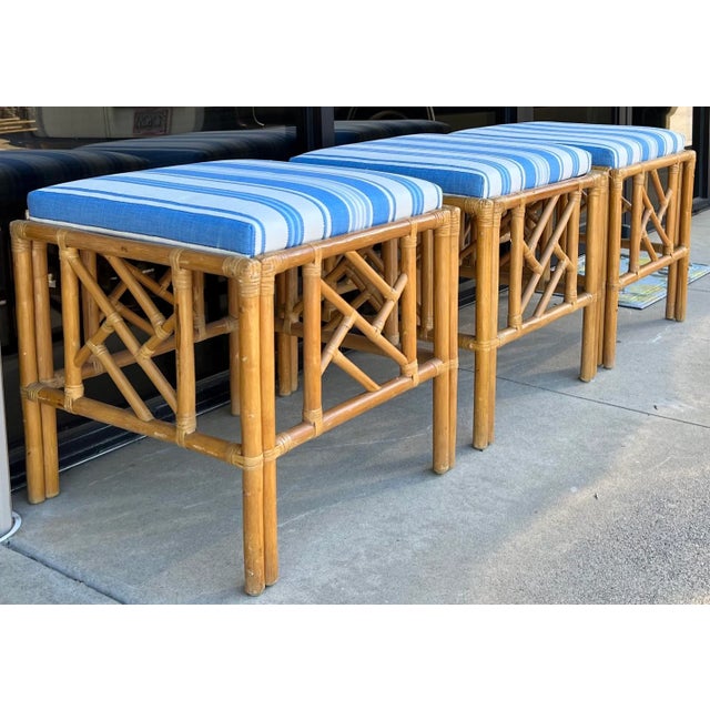 1970s 1970s Chinese Chippendale Style Rattan / Bamboo Ottomans / Tables in Blue and White -S/3 For Sale - Image 5 of 6