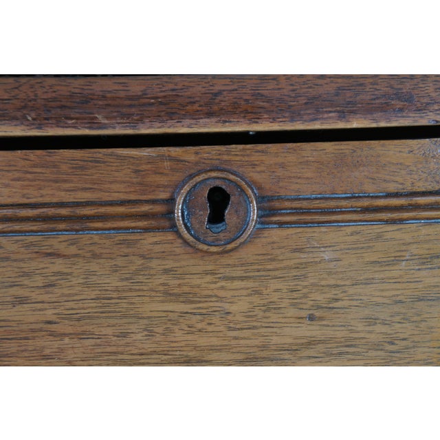 Late 19th Century Antique 19th Century American Victorian Walnut Dresser Chest of Drawers For Sale - Image 5 of 13