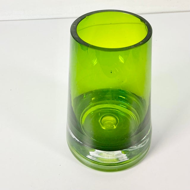 1970s 1970s Vintage Polish Boho Chic Hollywood Regency Hand Blown Glass Vase. For Sale - Image 5 of 15