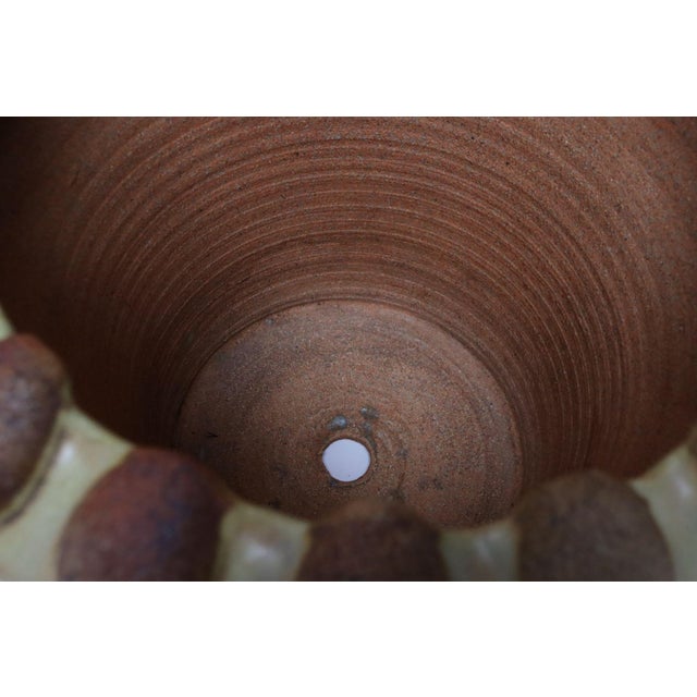 Large Mid-Century Modern Glazed Terracotta Planter With Saucer by Deanna Nichols For Sale - Image 17 of 18