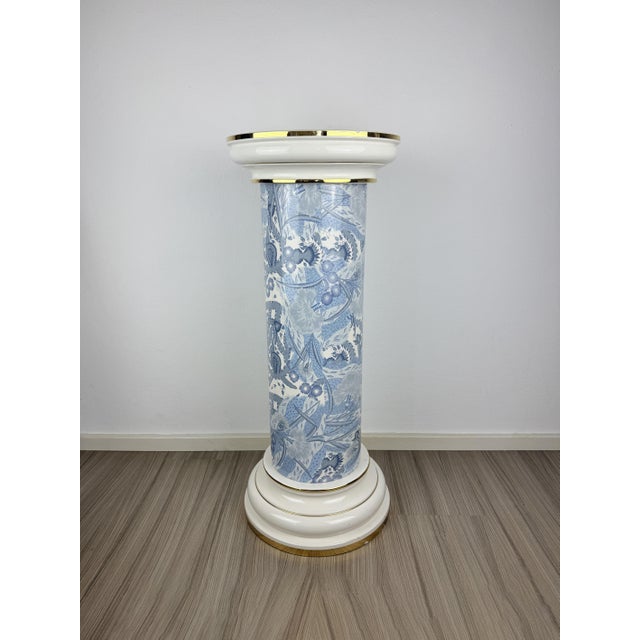 Vintage Blue and White Porcelain Column Stand with Gold Trim, 1960s For Sale - Image 10 of 10
