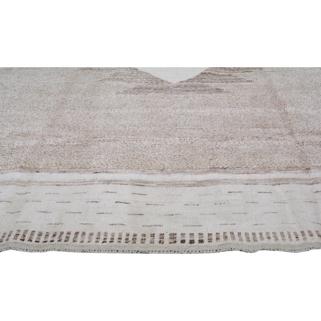 Moroccan Hand Knotted Wool Rug, 9'10"x13'9" For Sale - Image 4 of 6