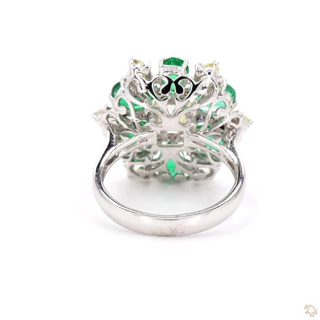 1.45 Carat Round Brilliant Cut Diamond Emerald Gold Ring, Size 6.5 For Sale In New York - Image 6 of 9