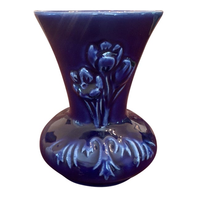 Mid 20th Century Van Briggle Arts & Crafts Ming Blue Glazed Ceramic Vase With Floral Motif For Sale