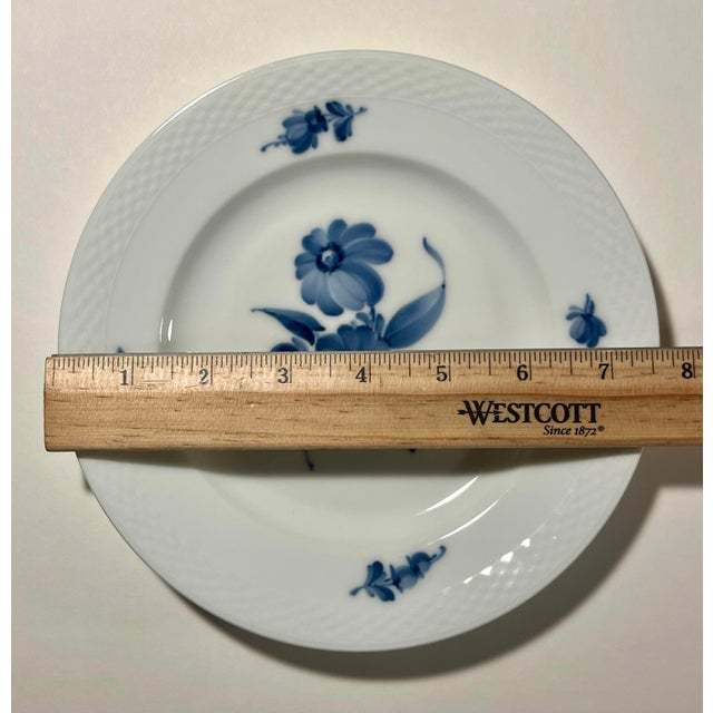 1970s Royal Copenhagen Blue Flowers Braided Hand Painted Dessert Plates 8094 / 1st Quality - Set of 4 For Sale In Los Angeles - Image 6 of 6