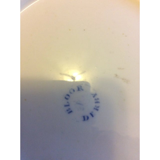 Transitional Early 19th Century Bloor Derby Blue and White Set of Two Soup Bowls, Two Salad Plates, Two Bread Plates- 6 Pieces For Sale - Image 3 of 12