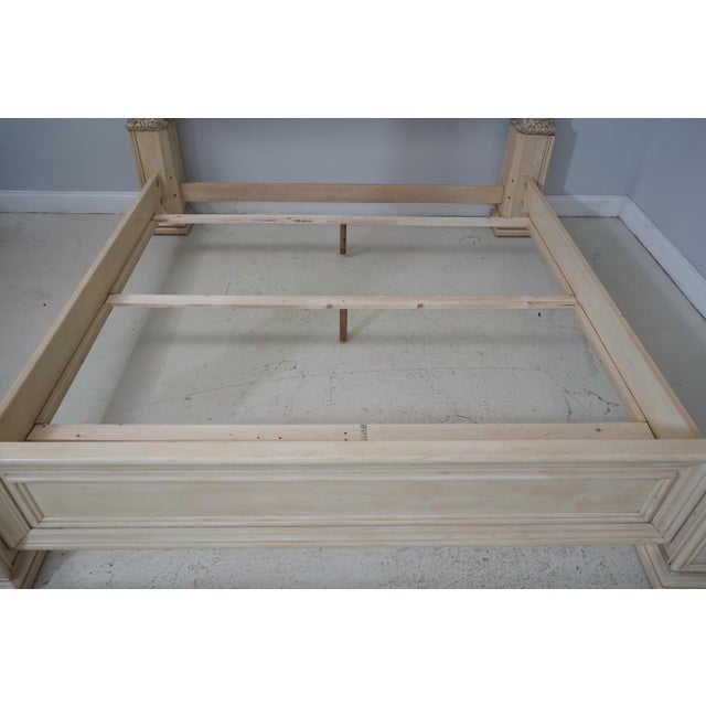 Henredon King Size Column Poster Bed For Sale In Philadelphia - Image 6 of 16