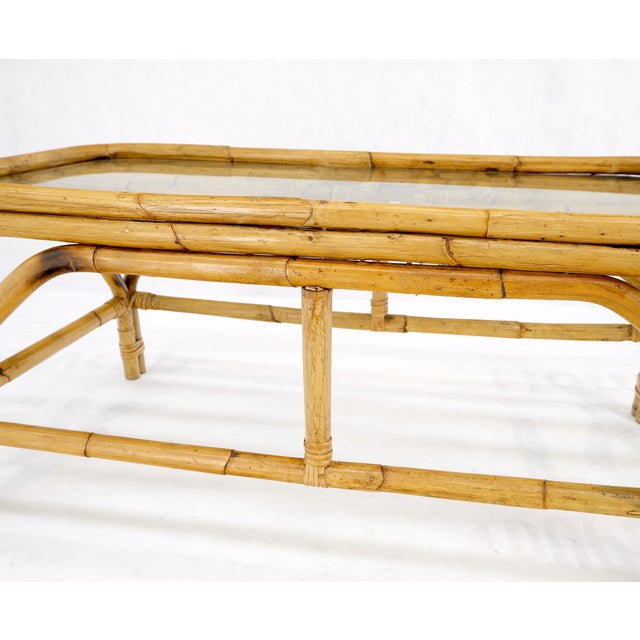 Ficks Reed Rattan Bamboo Rectangle Glass Top Mid-Century Modern Coffee Table Mnt! For Sale - Image 4 of 12
