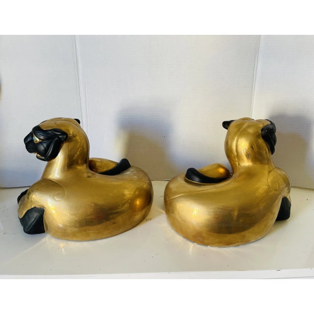 Pair of Gold Porcelain Bastet Cat Goddesses Protectors of Women Qing Dynasty For Sale In Miami - Image 6 of 9