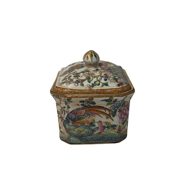 Vintage Famille Rose Enamel Flower Bird Rectangular Porcelain Box For Sale In San Francisco - Image 6 of 13