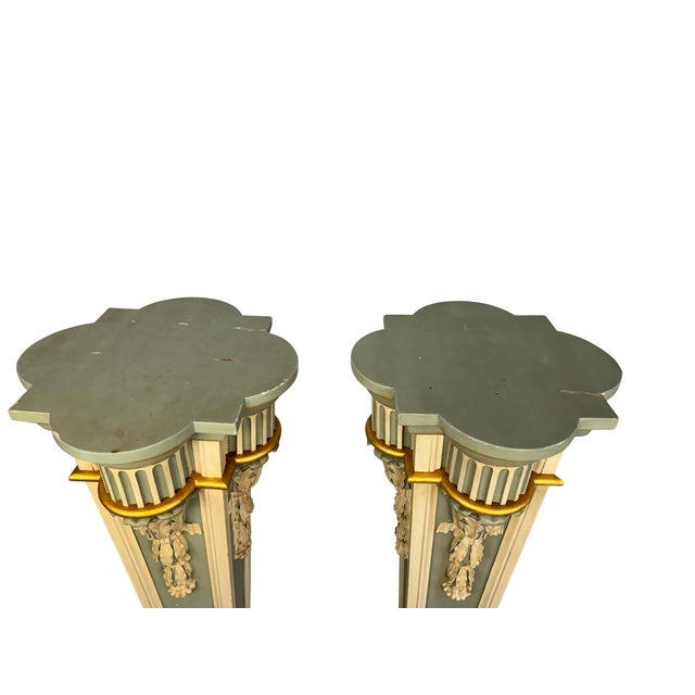19th Century Green Neoclassical Painted and Parcel-Gilt Pedestals - A Pair For Sale - Image 11 of 18