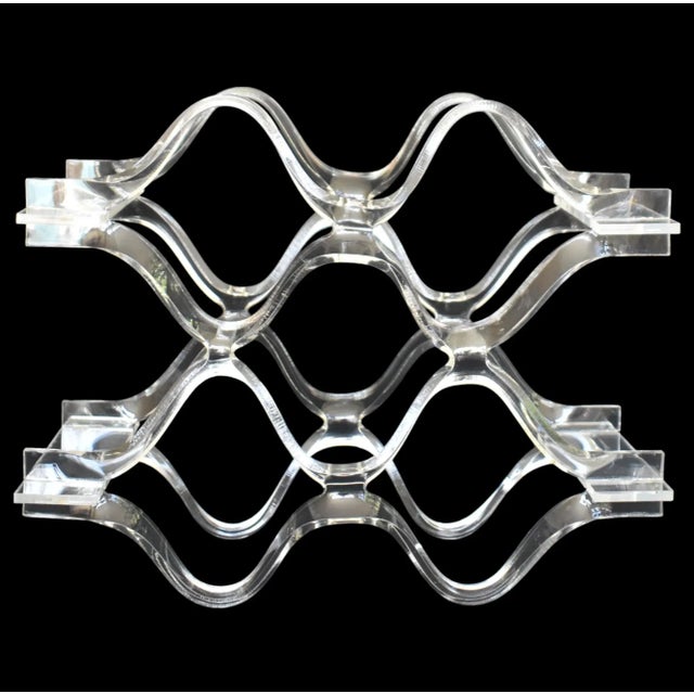 1960s Vintage Mid Century Twisted Clear Lucite Wine Rack - Holds 6 Bottles For Sale - Image 5 of 10