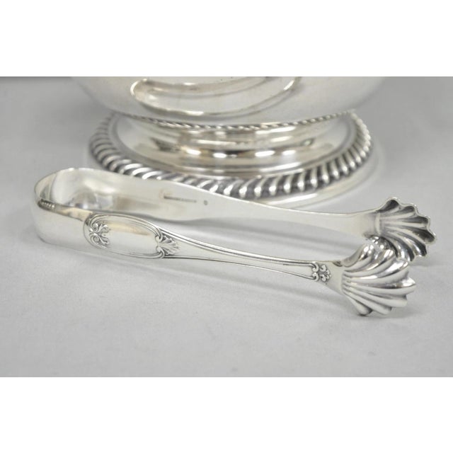 Traditional Antique English Regency Lion Head Silver Plated Covered Bar Ice Bucket For Sale - Image 3 of 17