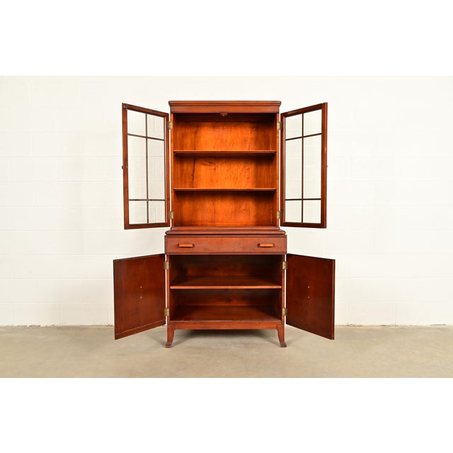 1920s Stickley Brothers Antique Art Deco Maple Breakfront Bookcase Cabinet, Circa 1920s For Sale - Image 5 of 15