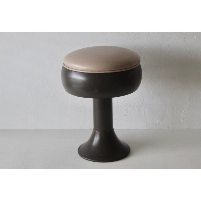 Vintage Space Age Tulip Style Pedestal Stool Swivel Padded Seat For Sale - Image 4 of 18