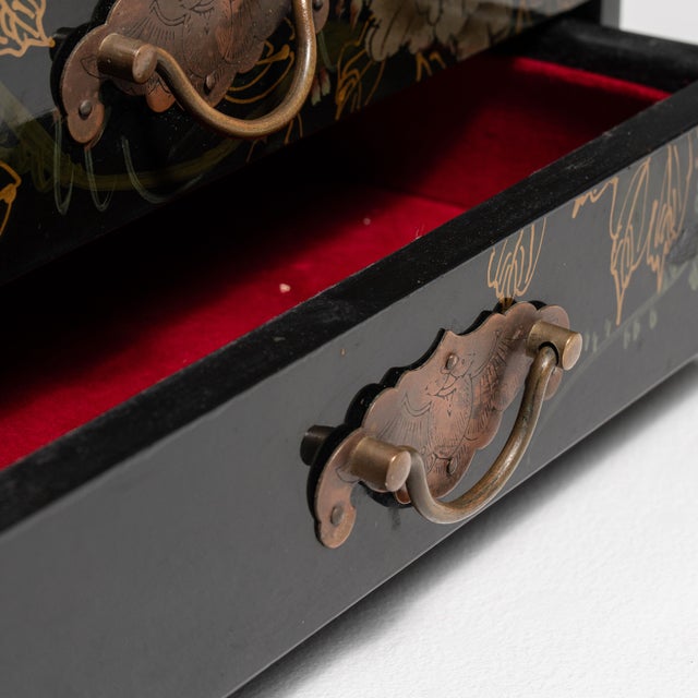 20th Century Chinese Black Lacquered Box with Brass Mounts For Sale - Image 15 of 15