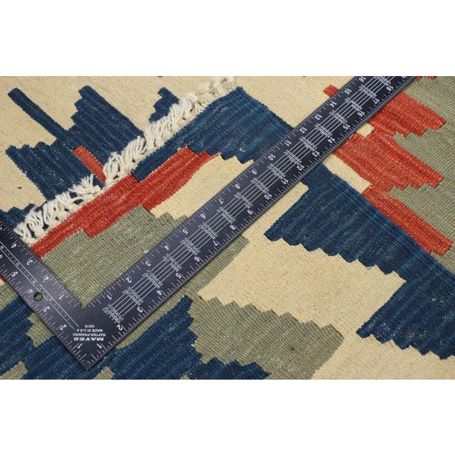 Mid 20th Century Vintage Persian Shiraz Kilim Rug, 03'08 X 05'08 For Sale - Image 5 of 9