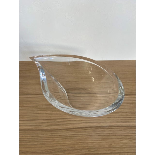 2000 - 2009 Orrefors Sweden Large "Drop" Sculptural Bowl by Martti Rythonen - Signed For Sale - Image 5 of 5