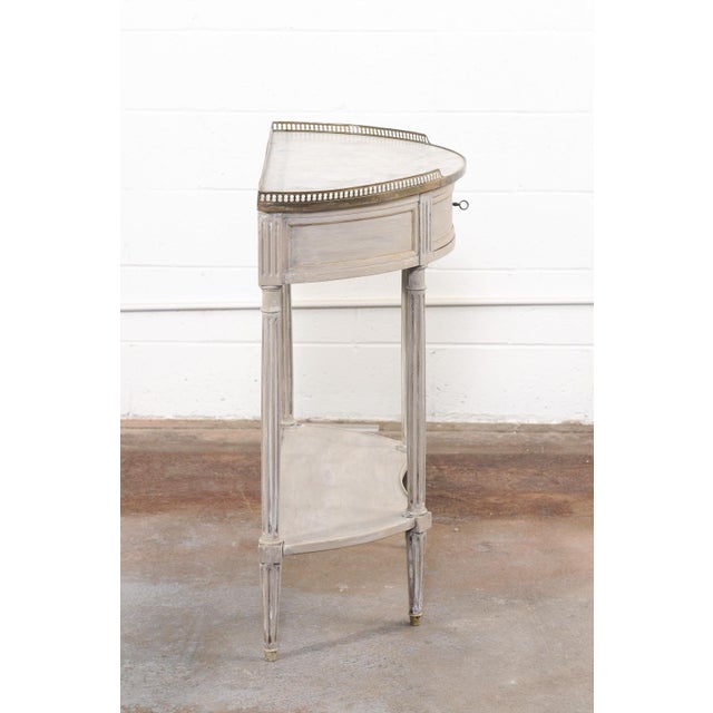 Dove Gray French Console W/Brass Gallery & Marble Top For Sale - Image 8 of 13