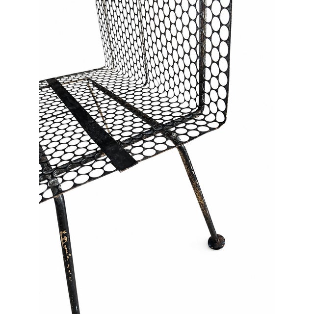 Mid-Century Modern 1950s Richard Galef for Ravenware Mid-Century Modern Metal Magazine Rack & Stand For Sale - Image 3 of 6