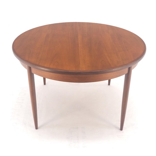 Danish Modern Round Teak Dining Table w/ 18" Pop Up Hide Away Leaf MINT