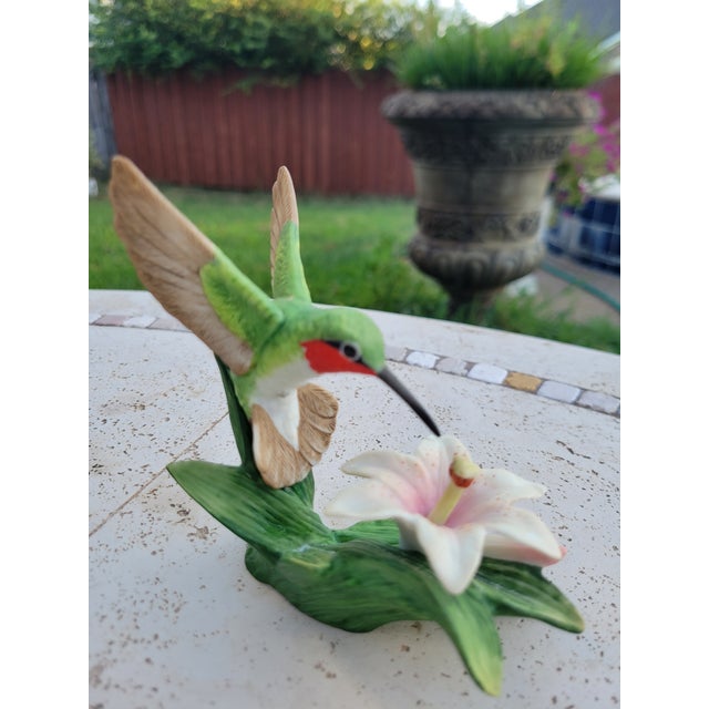 Realism Bronson Collectibles - Hummingbird Collection of Seven For Sale - Image 3 of 12
